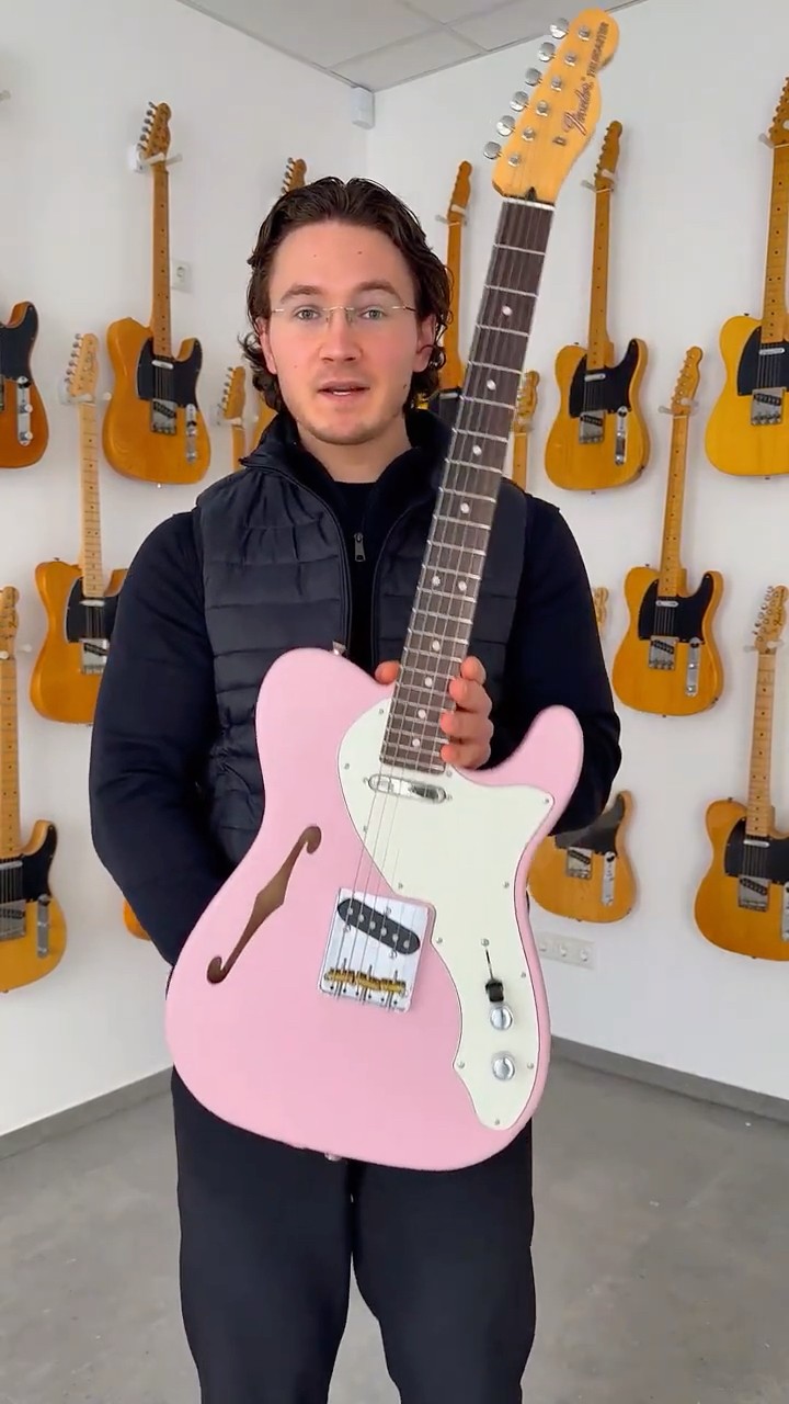 Fender Japan Limited Telecaster Thinline 2024 – Kusumi Pink - YouTube