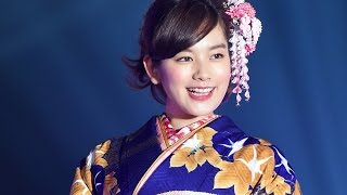 筧美和子、華やかな振り袖姿でランウエーに！「ガールズアワード2015 AUTUMN／WINTER」　#Miwako Kakei　#Girls Award