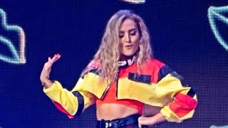 8 Times Perrie Edwards Outsing Herself On-Stage