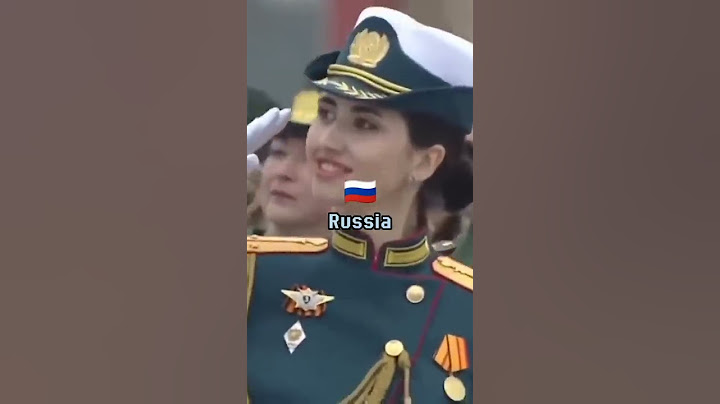 Tentara Wanita dalam Parade Militer #shorts #militer