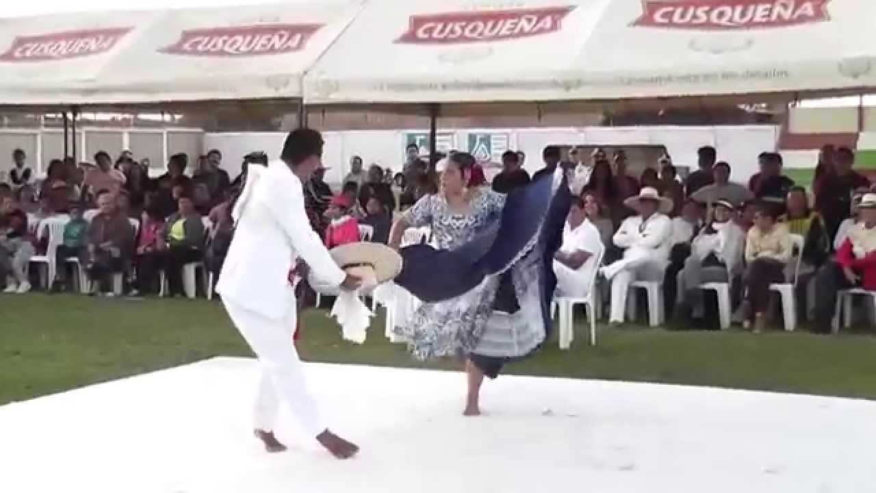 La gran Claudia Herran y Jancarlos Muro - Fexticum Monsefú. 29 de julio 2014