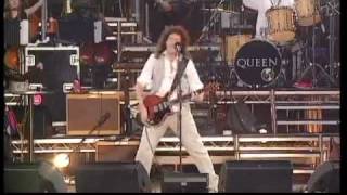 Brian May & Roger Taylor - We Will Rock You (Live)