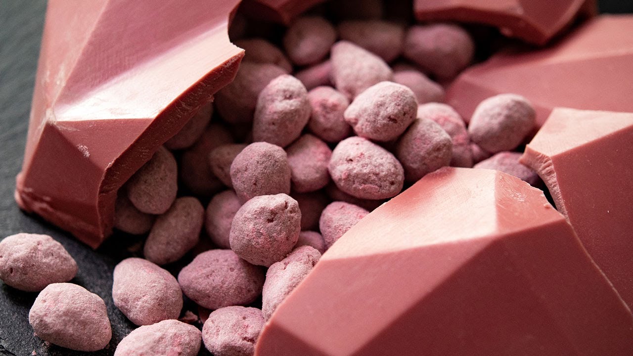 How to make Almond Ruby Chocolate