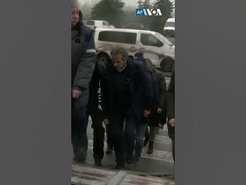 Флаг МАГАТЭ над Чернобыльской АЭС - YouTube