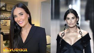 Ввалились щеки, лицо натянули... Деми Мур вышла на подиум с изуродованным лицом Ввалились щеки, лицо натянули... Деми Мур вышла на подиум с изуродованным лицом