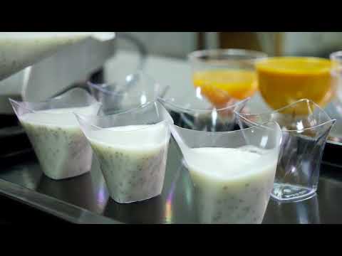 Video: Kokosova Panna Cotta S Suhimi Slivami