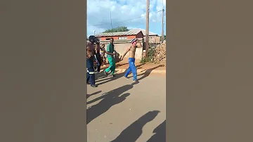 Amandebele Madoda 
