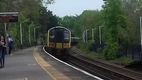 class 444 passing Ashurst new forest for Waterloo