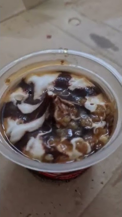 #icecream #chilling #shorts #youtubeshorts #kwalitywalls #sundae #summer #food #chocolate