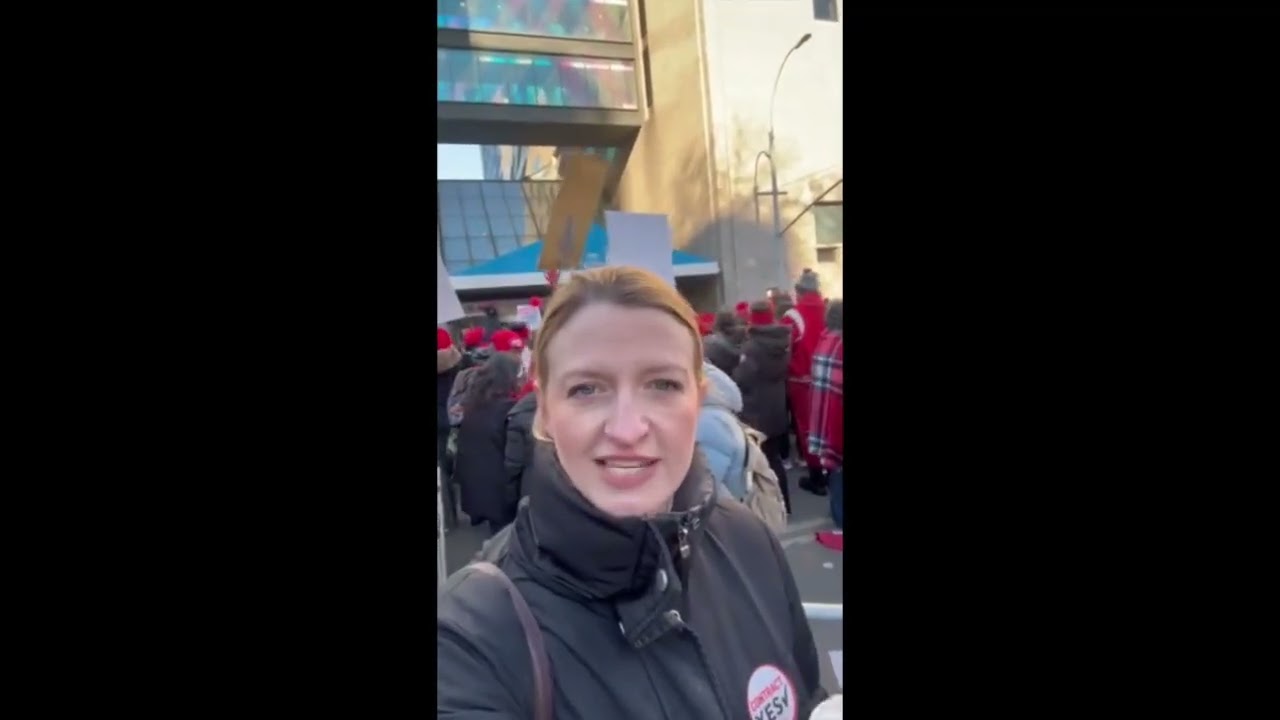 Democrat Councillor Rallies With Nurses on Strike in NYC