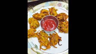 अचानक आए मेहमान तो बनाएं झट से ये स्नैक|Mumbai Special Kanda Bhajiya|Onion Fritters shorts mumbai