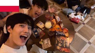 Korean guys Trying Polish snacks 🇵🇱for the first time ✨