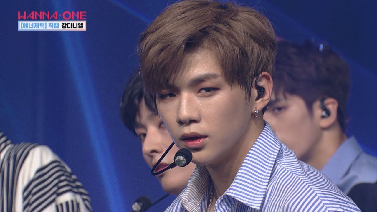 Wanna One Go [직캠] 일대일아이컨택ㅣ♬에너제틱 - Wanna One 강다니엘 170803 EP.3