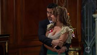 A Dona - Valentina E Alonso Se Beijam