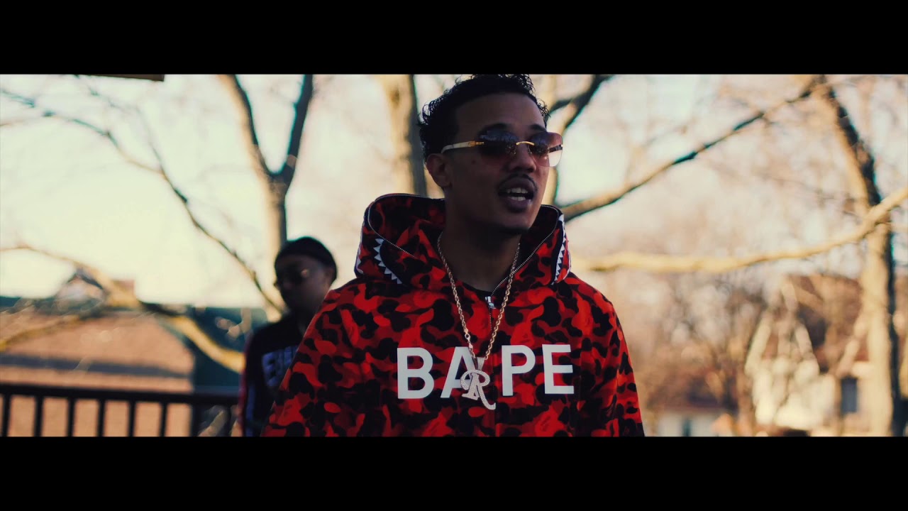 Lil Tre & Superthrowed Rio - Phones Jumpin [Prod. Tay Love] - YouTube