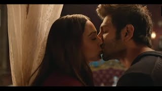 Bhool Bhulaiyaa 2..Part-1..Hot kiss