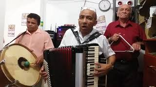 eu Peba da sanfona e dos teclados e Zezinho do zabumba e valderir