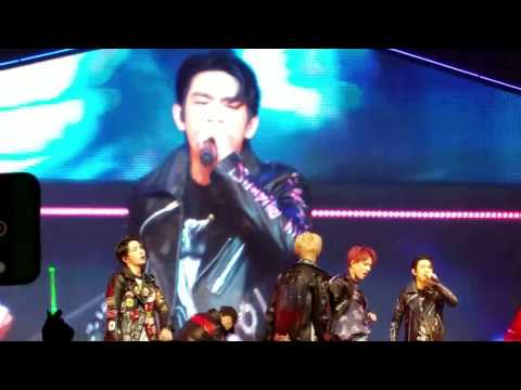 GOT7 (갓세븐) - Stop stop it (하지하지마) - Fly in USA - Atlanta fancam