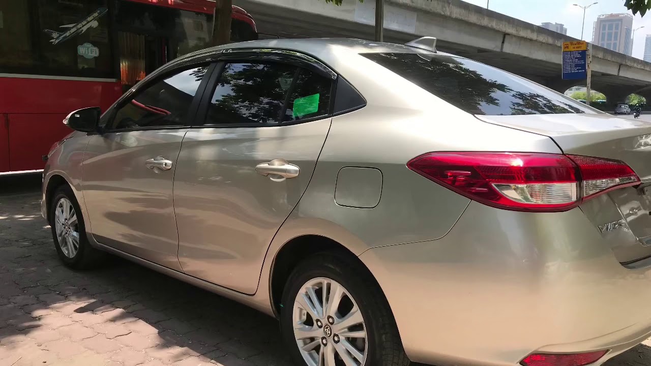 Toyota Vios 2019, số tự động, màu vàng cát - YouTube