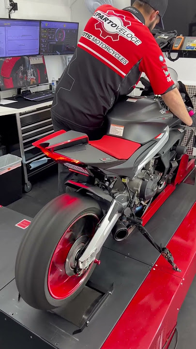 Aprilia RS660 with SC Project on the Dyno 💨
