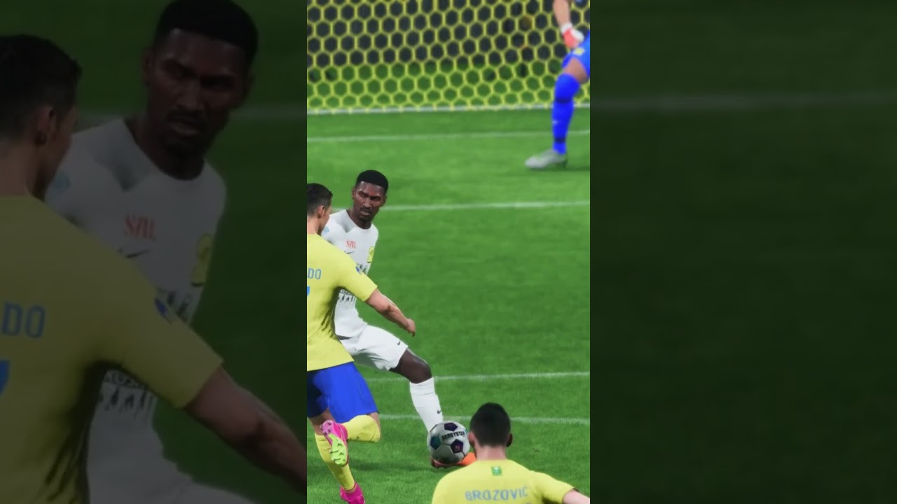 Ronaldo🐐 Crazy Nutmeg 🥶Goal at 38💀