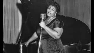 Ella Fitzgerald- It's A Lovely Day Today