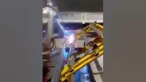 Robot hàn Nhật bãi - Cty Toàn Cầu  - https://weldcut.vn/ - LH Mr Giang 0913.308.425