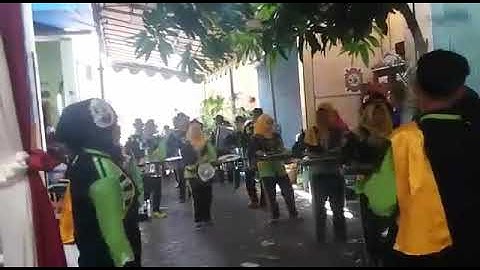 Drumband Yasmu sidonipah - lagu tomat