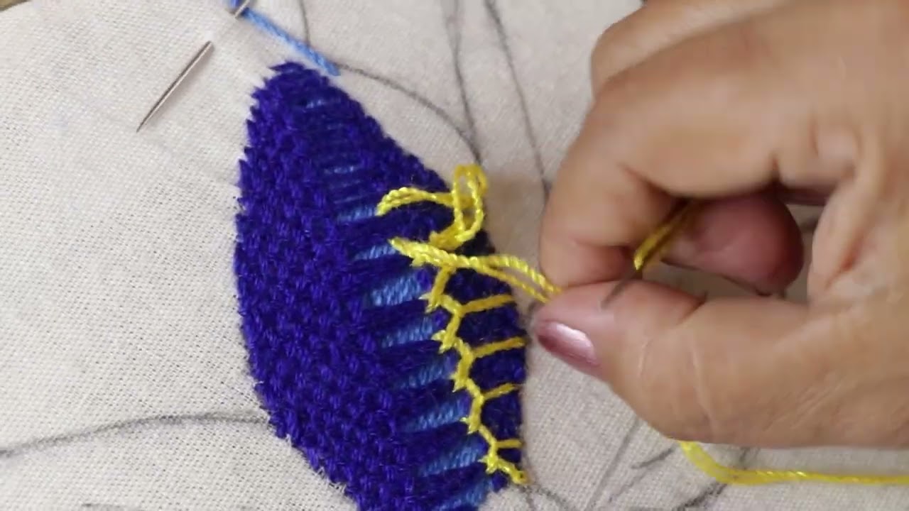 🎄¡PUNTADA FACIL para DECORAR tus NOCHEBUENAS!🍂🌼 BORDADOS FACILES 398