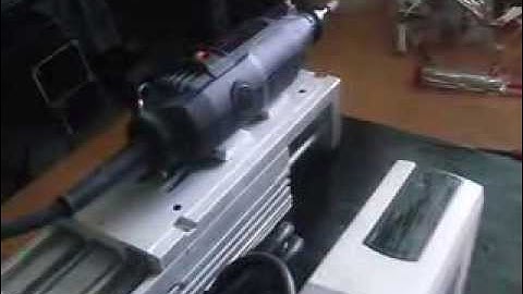 Máy khoan CNC dùng phần mềm Mach3