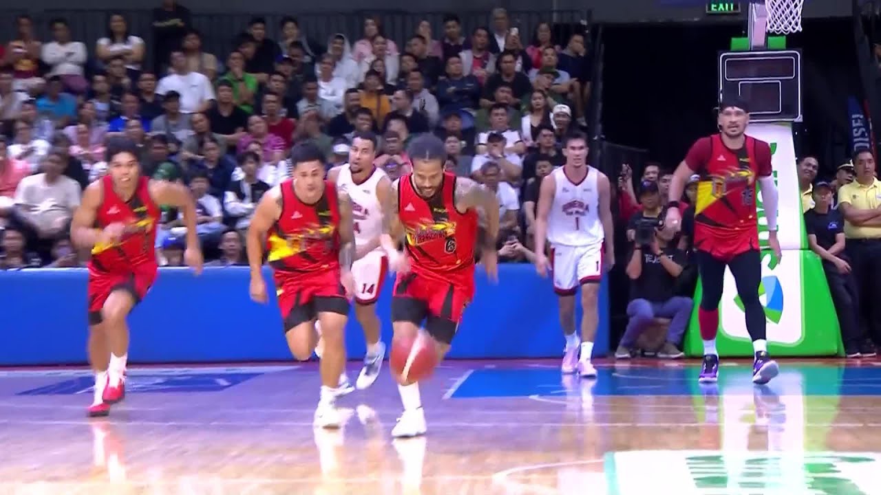 Chris Ross CRUCIAL STEAL AND BUCKET for San Miguel! | PBA Season 49 Philippine Cup Semis G7