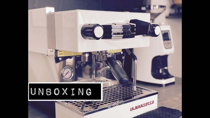 La llegada de la máquina de café espresso La Marzocco a EUA