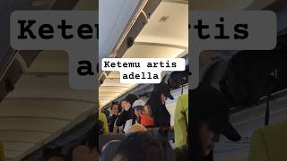 Download Lagu rombongan artis dan musisi adella naik pesawat menuju  ke kalimantan MP3