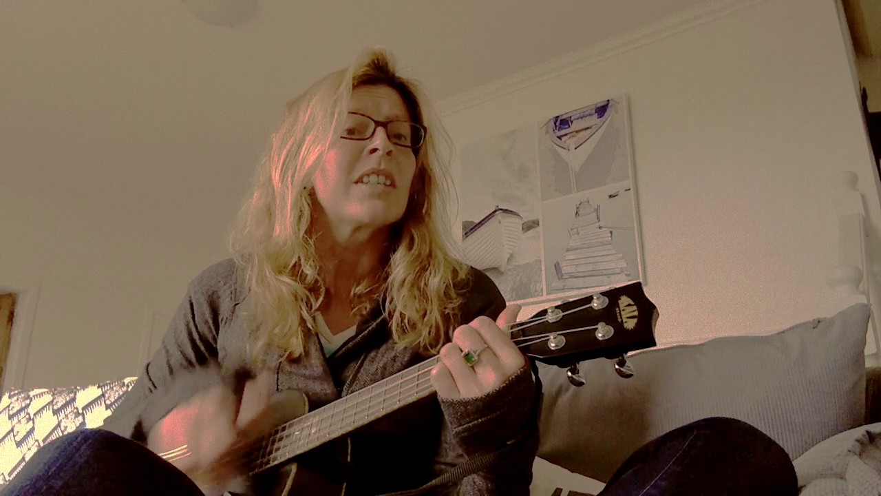 Gold Dust Woman Fleetwood Mac Ukulele cover YouTube