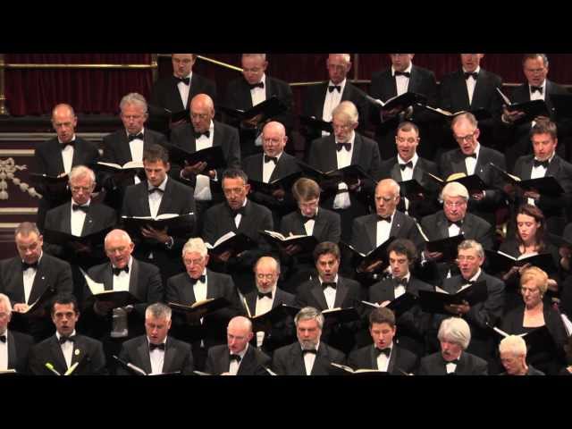 Royal Choral Society: 'Hallelujah Chorus' from Handel's Messiah class=