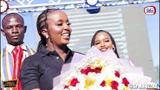 DIANA B GIVES NADIA MUKAMI HER FLOWERS DURING EMOTIONAL SPEECH AS THE GIFTED MOTHERS IN KALOLENI