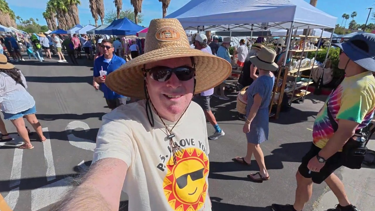 Винтажный блошиный рынок в Палм-Спрингс был огромным!