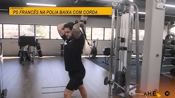 Exercício Tríceps francês na polia baixa com corda