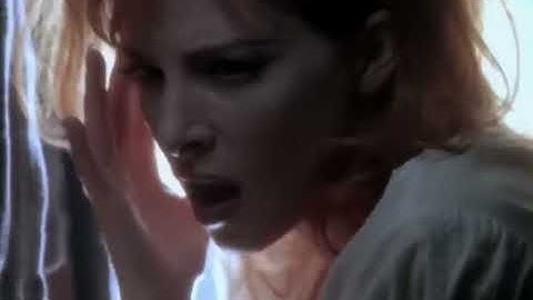 Mylène Farmer - Comme j'ai mal (Clip officiel)