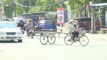 Tình trạng chở hàng hoá cồng kềnh gây mất an toàn giao thông tại thành phố Thanh Hóa