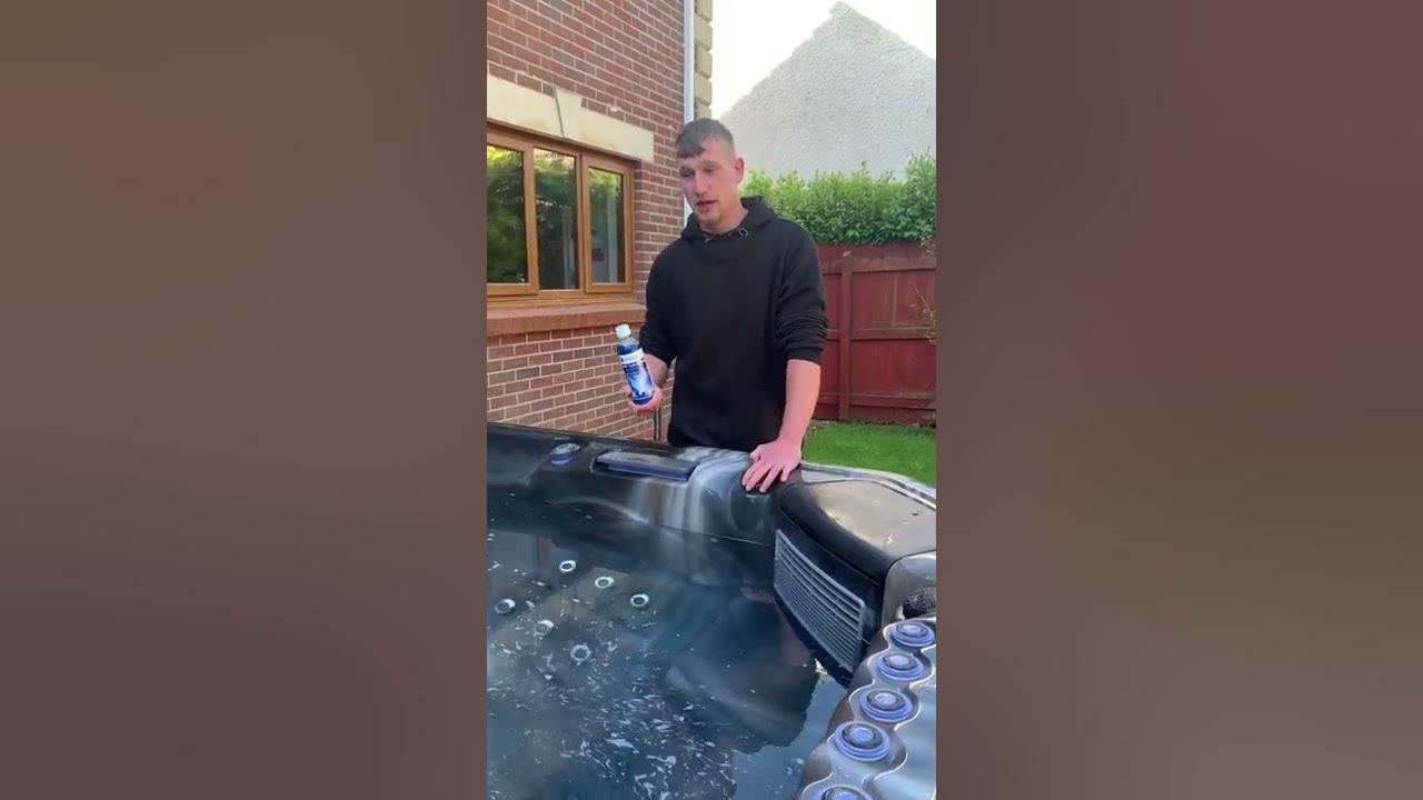 How to deep clean a hot tub! Clean my hot tub YouTube