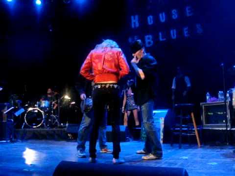 Debbie Gibson & Tiffany LIVE concert---Debbie 80's