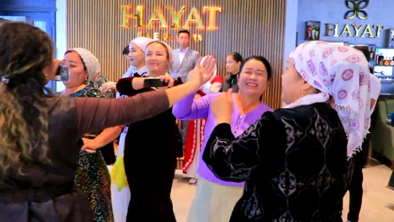 📍Зарафшан қаласы📍Жаннұр сырға салу