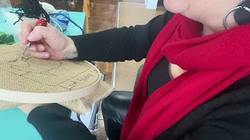 Deanne orders her own beginner kit! How to hook yarn, cloth strips, or fleece in your rugs.