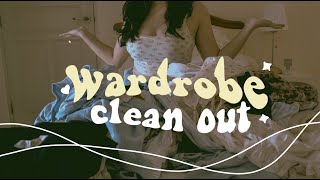 WARDROBE CLEANOUT ✨ (decluttering, organizing + cleaning)