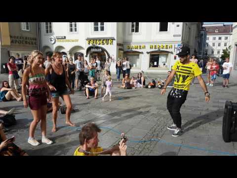 MC Xander live