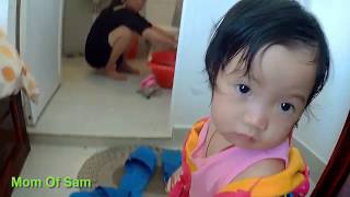 Beautiful Single mother cleaning the bathroom | Clean with me