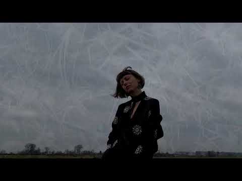 Obejrzyj Забавка і Дмитрик - Руїна (official video) w YouTube