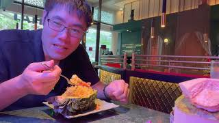 Eating Delicious Thai Food in Hanoi, Vietnam | Som Thai