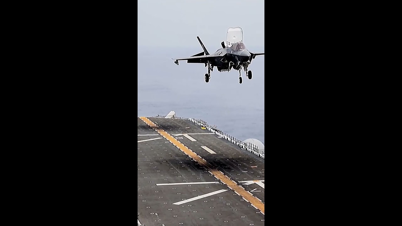 F 35 VERTICAL LANDING 